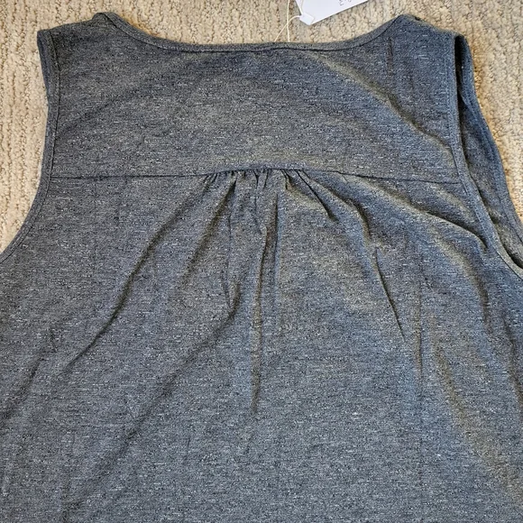 Women’s Sleeveless Flowy Top – Othyroce – Gray Heather – Size L – NWT - Picture 9 of 9